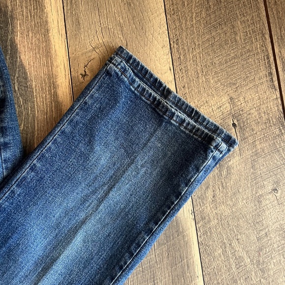 👖♥️”Blue Jeans Premium” Woman’s Blue Jeans Size 14 - Picture 2 of 5